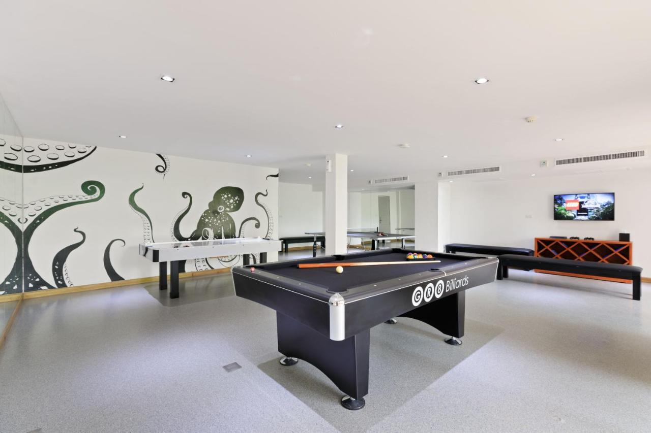 Outrigger Khao Lak Beach Resort - Sha Extra Plus Dış mekan fotoğraf The games room