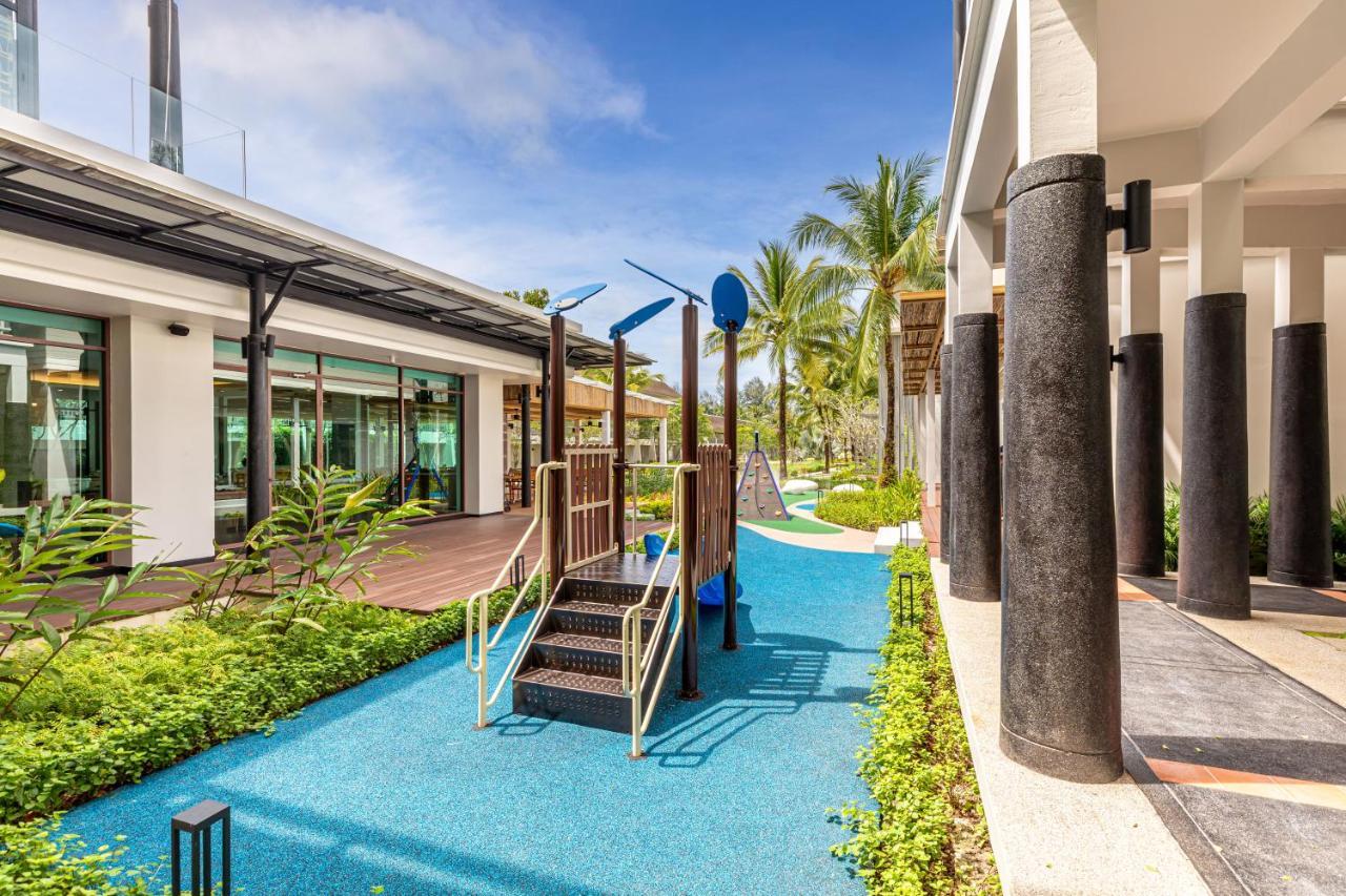Outrigger Khao Lak Beach Resort - Sha Extra Plus Dış mekan fotoğraf Playground at the school
